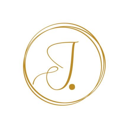 Logo de Johanna Valencia Belleza y Bienestar