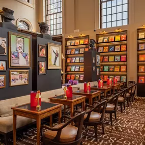 Bild von Swans Bar at Maison Assouline