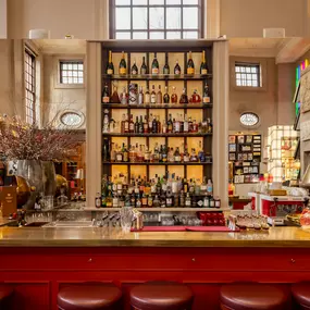 Bild von Swans Bar at Maison Assouline