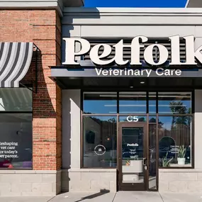 Bild von Petfolk Veterinary & Urgent Care - Holly Springs