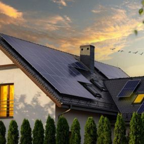 Bild von TIER 1 Solar Solutions - SunPower by Sun Source USA