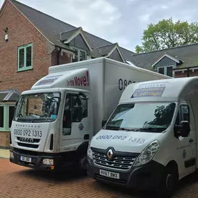 Bild von Inline Removals and Storage