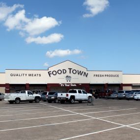 Food Town on Shaver