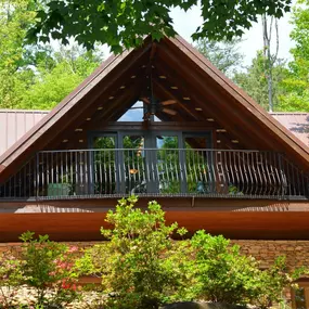 Pasadena Villa Smoky Mountain Lodge: Exterior photo of the front of our business office for our psychiatric treatment center.