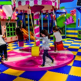 Bild von Bounce! Family Entertainment Center