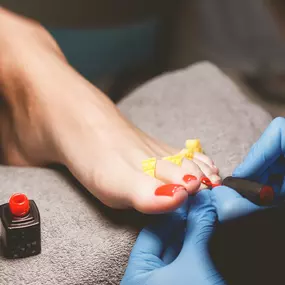 Top Nail Salon For Waterless Pedicures & Prostetic Toe Nails - The Foot Firm in Knoxville, TN