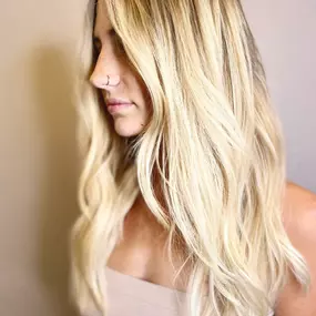 Bild von CA Colors Salon & Hair Extensions