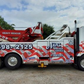 Call us for 24/7 towing and wrecker services!