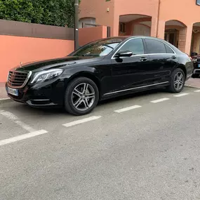 Bild von Chauffeur VTC équivalent TAXI Saint-Tropez - CENTURION LIMOUSINE