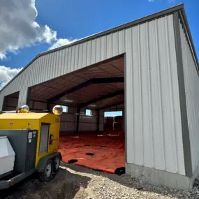 Steel storage buildings are structures primarily constructed using steel, known for its strength, durability, and resistance to environmental conditions. These buildings serve a variety of purposes including warehousing, industrial storage, agricultural storage, and use as garages or workshops. The design typically features large, open spaces without internal support columns, maximizing interior space. They are customizable in size, layout, and additional features like doors, windows, and insula