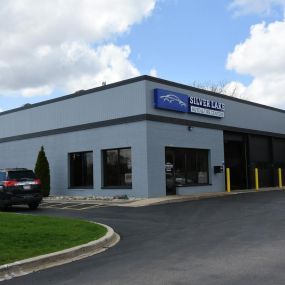 Bild von Silver Lake Auto & Tire Centers