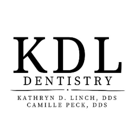 Logótipo de KDL Dentistry