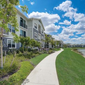 Lakeside Walking Path at Everly Luxury Apartments in Naples FL