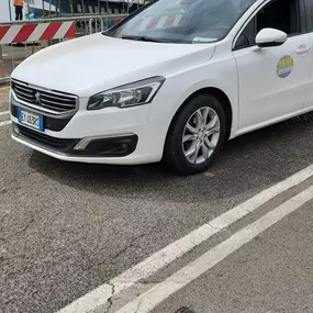 Bild von TAXI FORMIA NCC SERVICE di Alfredo Taffuri - Servizio Taxi Formia