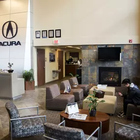 Vern Eide Acura Customer Lounge