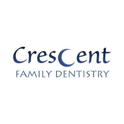 Logotipo de Crescent Family Dentistry