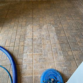 travertine tile and grout cleaning in Scottsdale