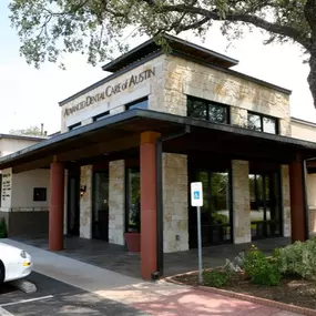 Front entrance to Advanced Dental Care of Austin