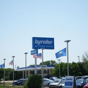 Byrider Oshkosh Building