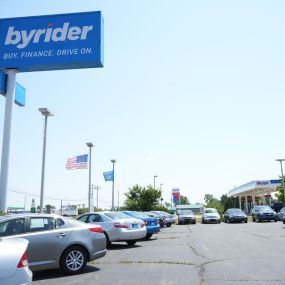 Byrider Oshkosh Building