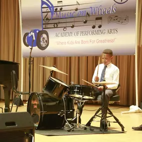 Bild von Music on Wheels Academy of Performing Arts