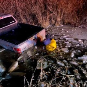 Stuck on the side of the road? Call for a tow!