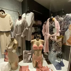 Bild von Lingerie Charis
