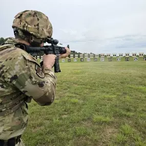 Bild von VT Army National Guard Recruiter - SFC Carolyn Haggett