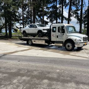 Contact us for Towing Services!