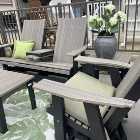 Bild von Swiss Country Lawn and Crafts