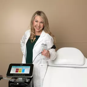 There’s never been a better time to look your best, thanks to the world-class aesthetic services at Smith Cosmetic Laser Surgery Center.
As local leaders in the medical spa industry, our passion for science, art, health and beauty helps us go beyond the basics of cosmetic rejuvenation, especially in the areas of dermaplaning, microneedling, Botox, chemical peels, facial extractions, dermal fillers, laser hair removal and antiaging skin care treatments.

It’s also part of our mission to offer the