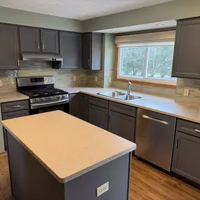 Bild von Affordable Cabinet Refacing