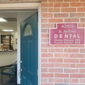 St. Apollonia Dental in Sterling Heights, MI | Dr. Charles Pearson
