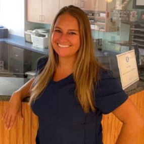 Lori, CDA – Certified Dental Assistant