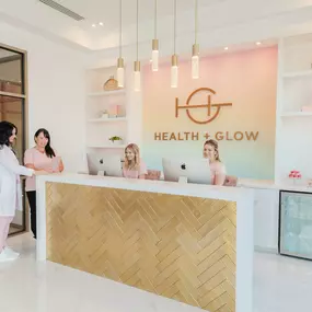 Bild von HEALTH + GLOW primary care | med spa | iv lounge