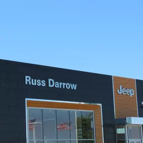 Russ Darrow Chrysler Dodge Jeep Ram of Milwaukee Service Center.