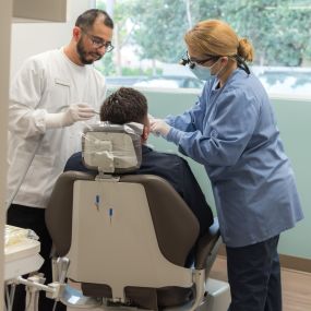 Bild von Zak Dental - Agoura Hills