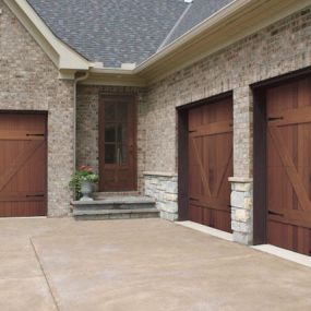 It is important to make it clear that the information we will provide here is just general solutions, and it is not a recommendation to try and repair your broken garage door by doing it yourself, and it also can’t replace the opinion of a professional garage door technician that will come and check the door and locate the problem. Farther in this post, we will go over few attempts to repair garage doors by doing it yourself that didn’t end well, and luckily ended with no injuries.
