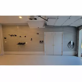 Maximize every inch of your garage with our smart storage solutions like slatwall! It is easily accessible, making it super convenient to grab and go.