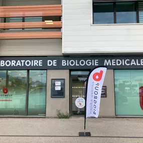 Bild von BIOGROUP ORIADE NOVIALE - Laboratoire Saint-Martin-d'Hères - Péri