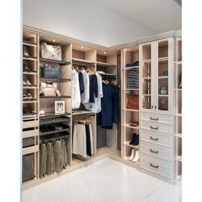 Custom Closets