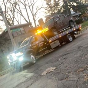 Call now for a towing service you can count on!