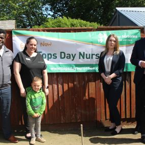 Bild von Tops Day Nurseries: Parkstone Nursery