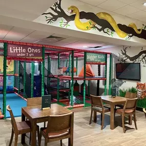 Bild von David Lloyd Cheshire Oaks