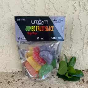 NEW Utoya extra strength Delta-8 gummies now in 500mg packs - each gummy contains 100mg D8.