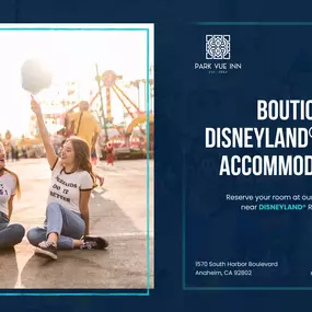 Hotel Near Disneyland Entrance