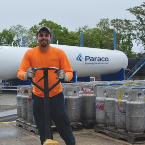 Looking for propane for forklifts or Landscaping mowers? Paraco is here to fuel your workday. We provide propane tanks for forklifts and commercial mowing.