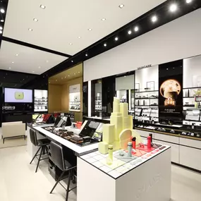 Bild von CHANEL FRAGRANCE AND BEAUTY BOUTIQUE