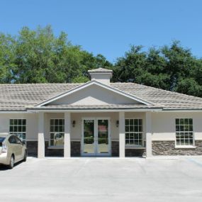 Total Health of Vero Beach Exterior