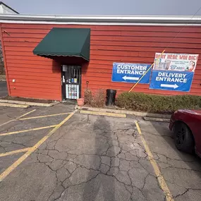 Bild von CoinFlip Bitcoin ATM - Ned's Beverage (Cleveland)